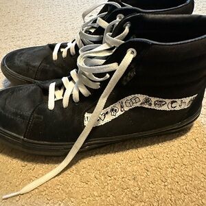 Men’s Vans size 11